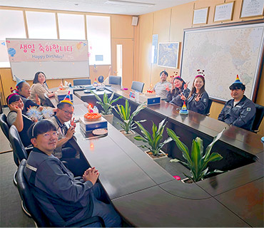 [축하] 에너지엔 임직원 6월 & 7월생일자 사진